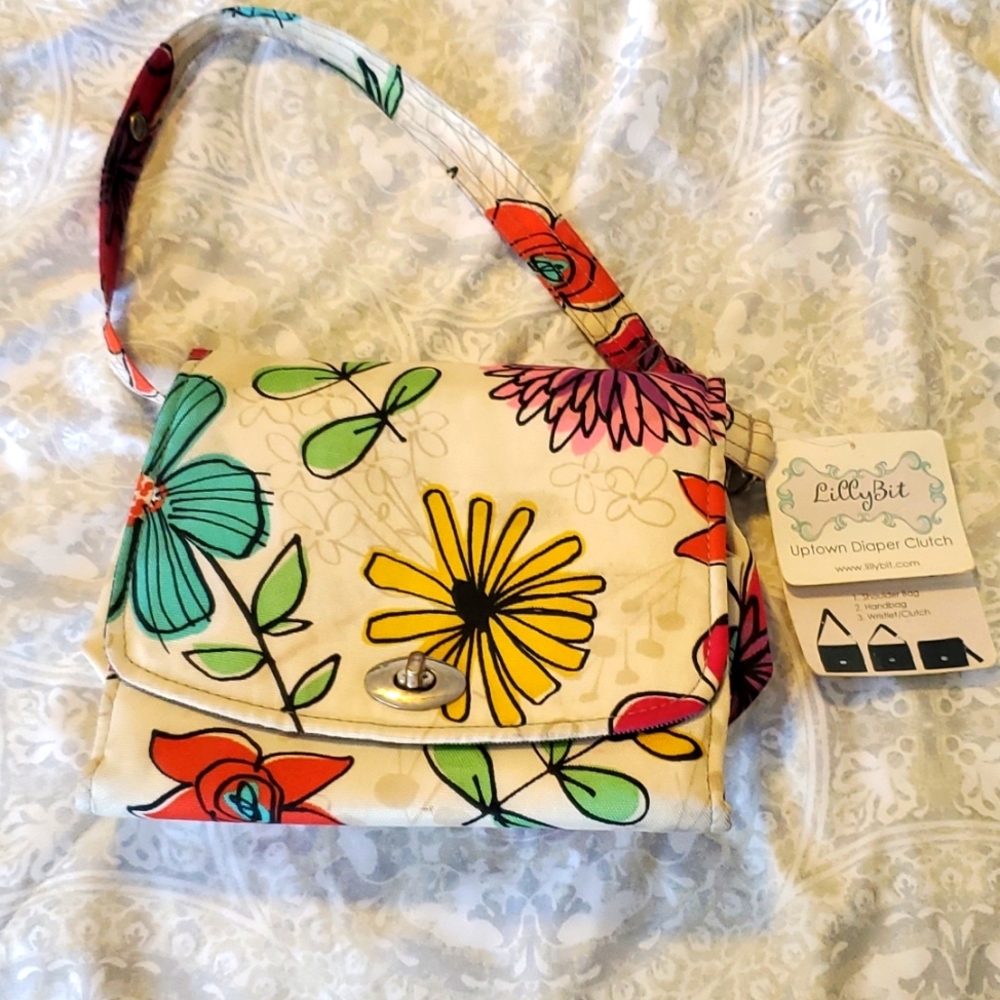 3/$15 Lilly bit diaper clutch